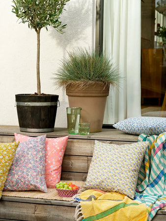 Cushion Flowers & Bunnies