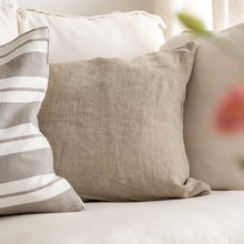Load image into Gallery viewer, Cushion Linen Beige
