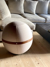 Load image into Gallery viewer, Bloon Seat- Ivory White
